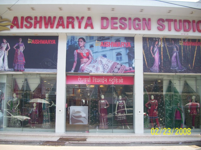 designer gown shops in mumbai