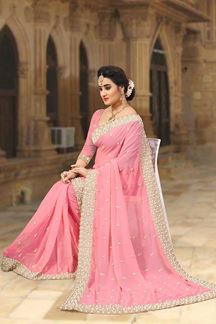 Picture of Fashionable Peach designer saree with zari