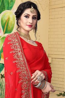 Picture of Relishing red designer saree with zari