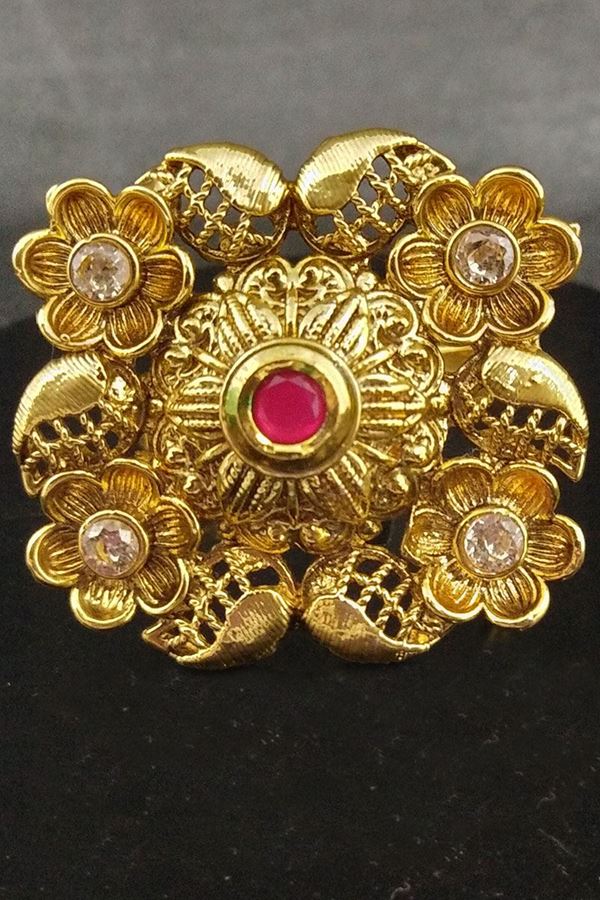 Picture of Gold plated pink stone work finger ring