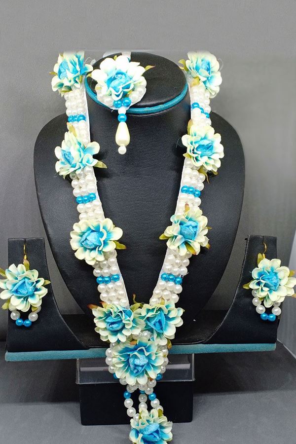 Picture of Flourishing blue & white necklace set