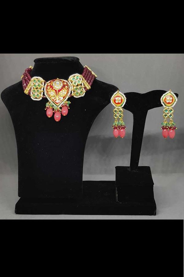 Picture of New Designer Choker Necklace Set In a Rajput Style With Multicolor