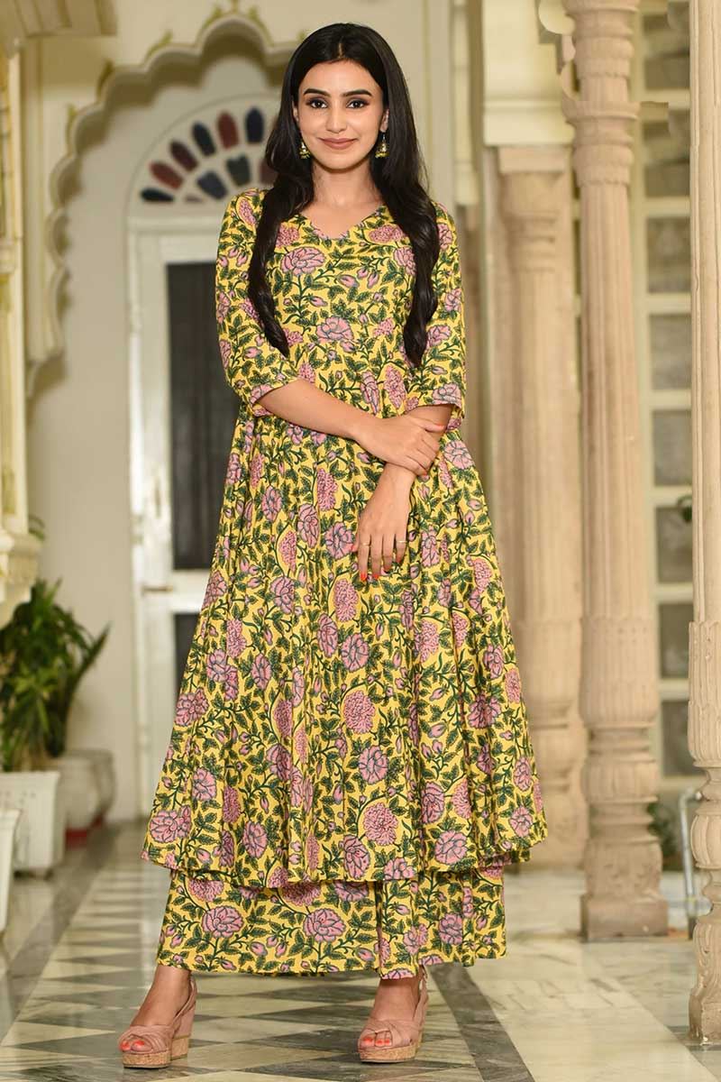 SUIT SET | Designer dresses casual, Silk kurti designs, Long kurti designs