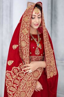 Picture of Red Colored Partywear Vichitra Blooming Silk