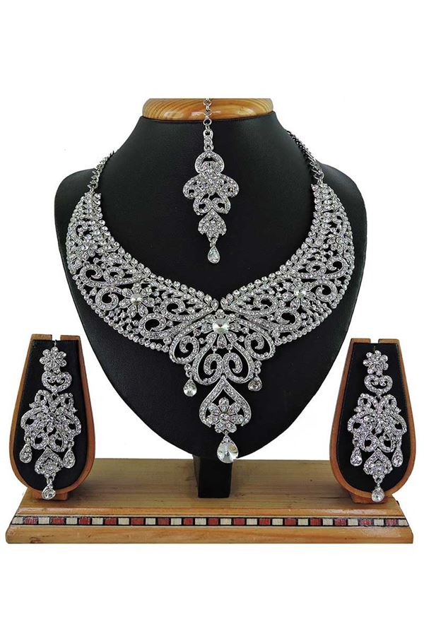 Picture of Artificial White Stone Necklace Set