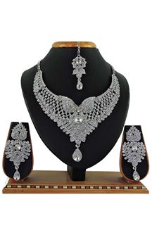 Picture of Artificial White Stone Necklace Set