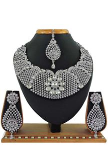 Picture of Artificial White Stone Necklace Set