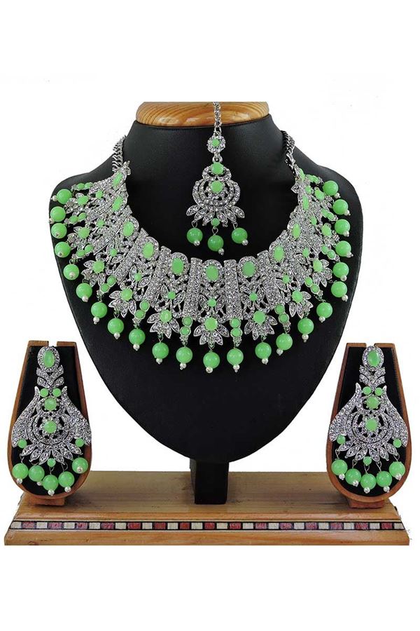 Picture of Flamboyant Light Green Colored Stone Imitation Necklace Set 