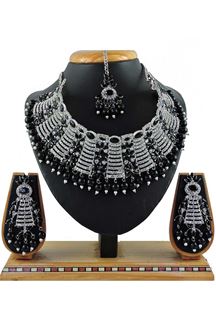 Picture of Decent Black Colored Pearl Imitation Necklace Set 