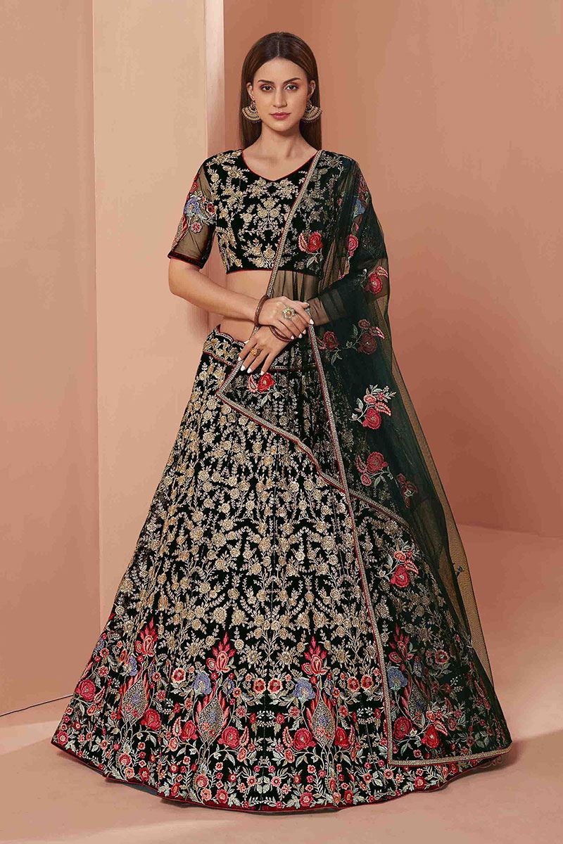 Bridal Lehengas - Buy Indian Designer Bridal Lehenga Cholis 2022 Online -  Bridal Ethnic