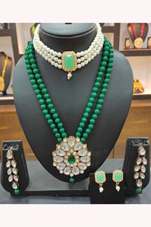 Picture of Glamorous Green Colored Imitation Jewellery Necklace Set