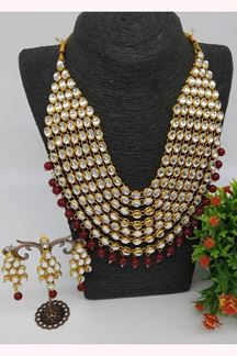 Picture of Gorgeous Silver and Maroon Colored Imitation Jewellery Necklace Set