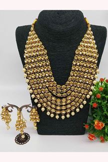 Picture of Irresistible Gold and White Colored Imitation Jewellery Necklace Set