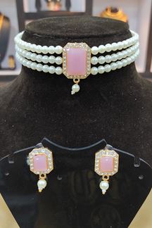 Picture of Outstanding Light Pink Colored Imitation Jewellery Necklace Set