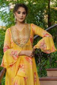 Picture of Awesome Yellow Colored Designer Suit
