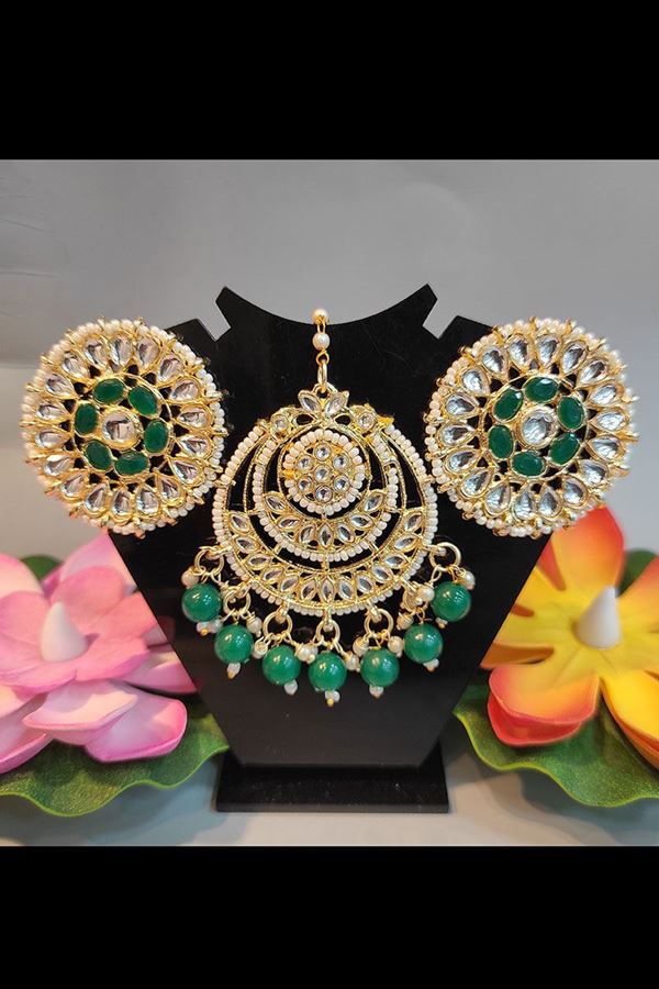 Picture of Unique Green Colored Party wear Imitation Jewellery