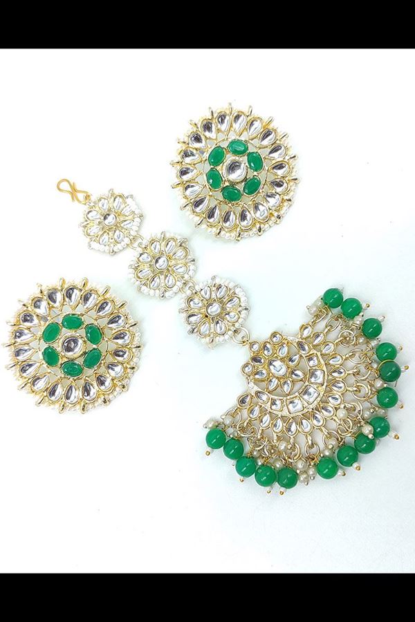 Picture of Awesome Green Colored Party wear Imitation Jewellery