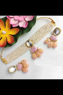 Picture of Dashing Pink Colored Premium Choker with a pair of Earrings