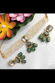 Picture of Classy Green Colored Premium Choker with a pair of Earrings