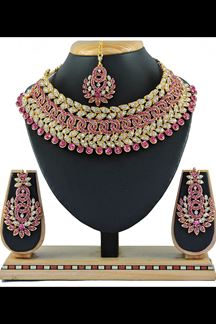 Picture of Trendy Pink Colored Premium Choker with a pair of Earring