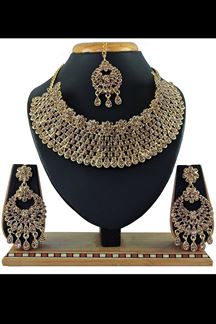 Picture of Glorious Gold Colored Imitation Jewellery-Necklace Set