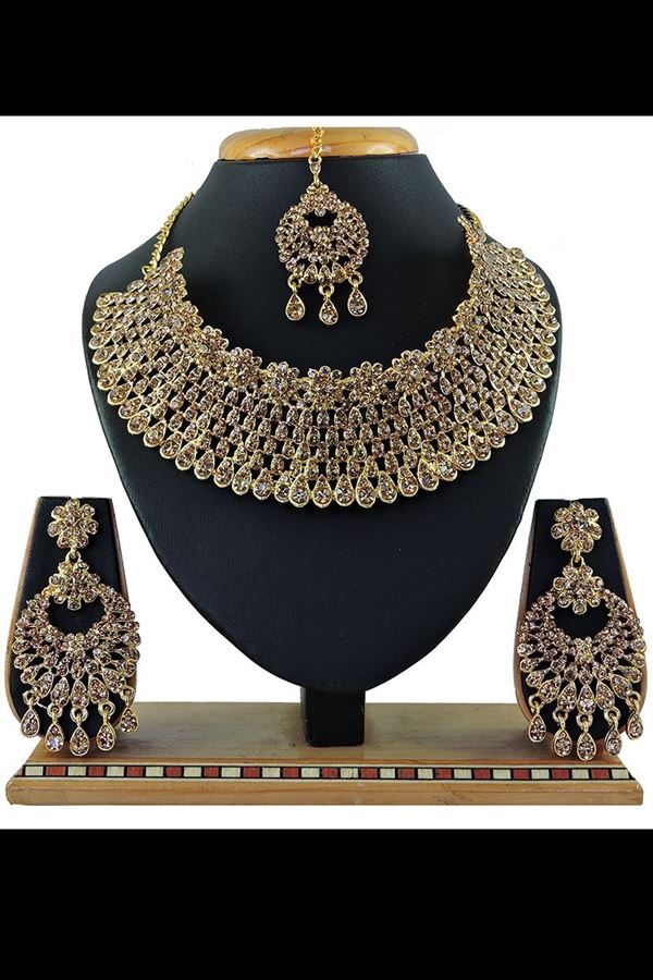 Picture of Glorious Gold Colored Imitation Jewellery-Necklace Set