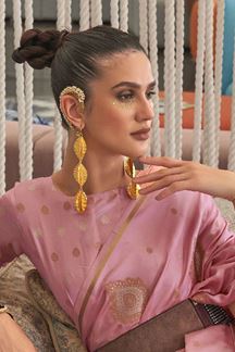 Picture of Awesome Pink Colored Designer Saree