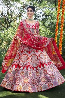 Picture of Classy Red Colored Bridal Lehenga Choli