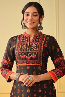 Picture of Artistic Black Colored Designer Kurti with Pant