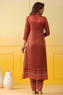 Picture of Lovely Red Colored Designer Kurti with Pant