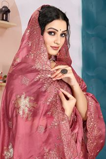 Picture of Flamboyant Dusty Pink Colored Designer Saree