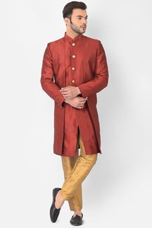Picture of Enticing Maroon Colored Designer Indo-Western Sherwani