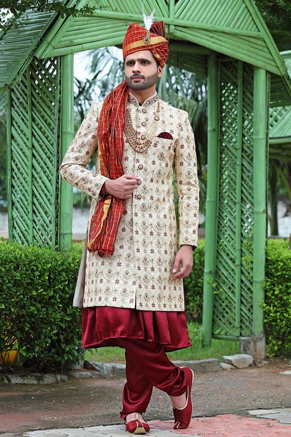 Picture of Classy Cream Colored Designer Sherwani