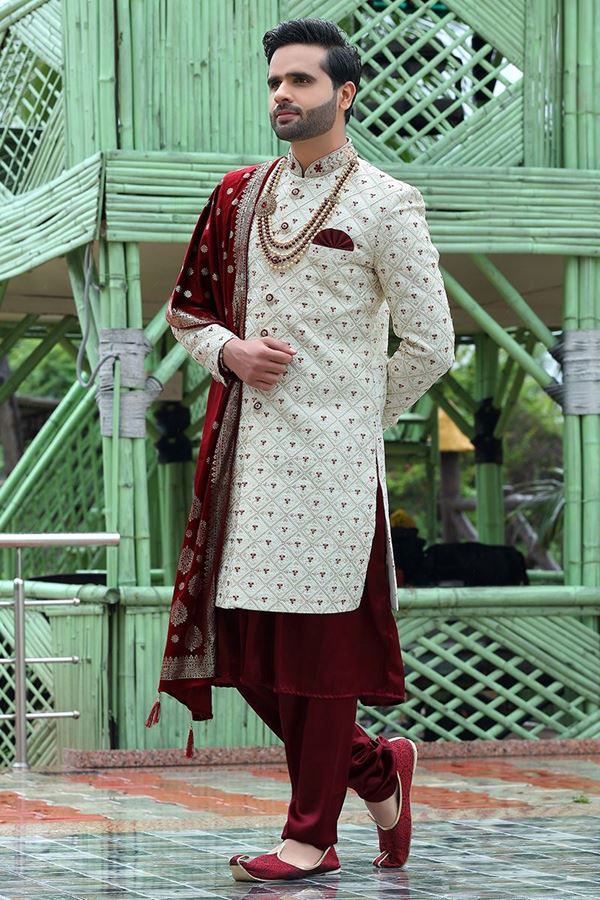 Picture of Captivating Off-White Colored Designer Sherwani