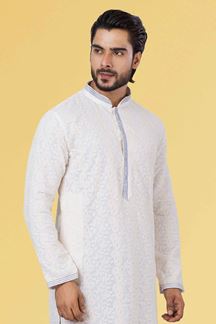 Picture of Splendid Light Lilac Colored Designer Kurta Set