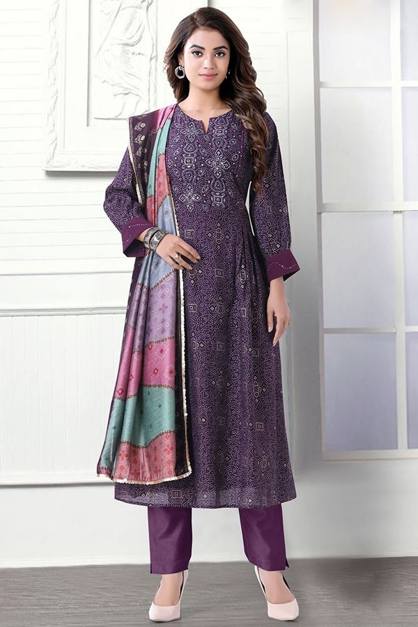 Picture of Lovely Purple Colored Designer Suit