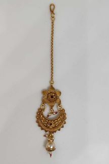 Picture of Incredible Gold Plated Traditional Maang Tikka With Pink Stones