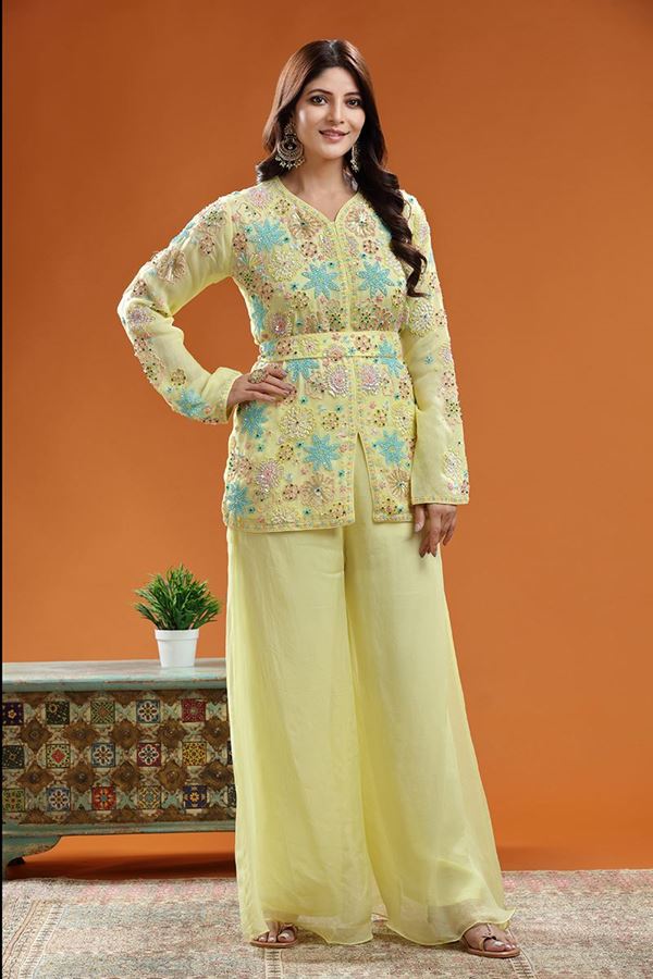 Picture of Fascinating Light Yellow Colored Designer Suit