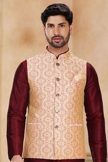 Picture of Exquisite Maroon Colored Designer Kurta Payjama with Jacket