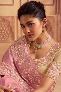Picture of Glorious Baby Pink Colored Designer Saree