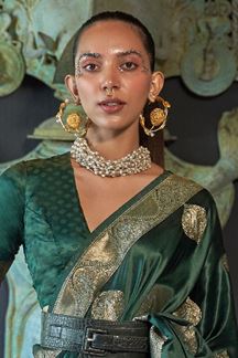 Picture of Glamorous Dark Green Colored Designer Saree