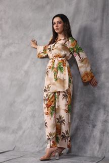 Picture of Mesmerizing Cream Colored Designer Co-ord Sets