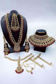Picture of Astounding Maroon Colored Designer Necklace Set