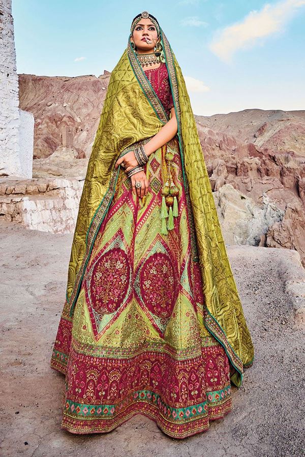 Picture of Glamorous Banarsi Lehenga Choli for Wedding 