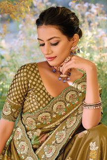 Picture of Royal Pure Banarasi Silk Designer Saree for Wedding, and Reception