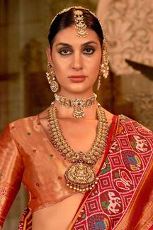 Picture of Flamboyant Pure Banarasi Silk Designer Saree for Wedding, Engagement and Reception