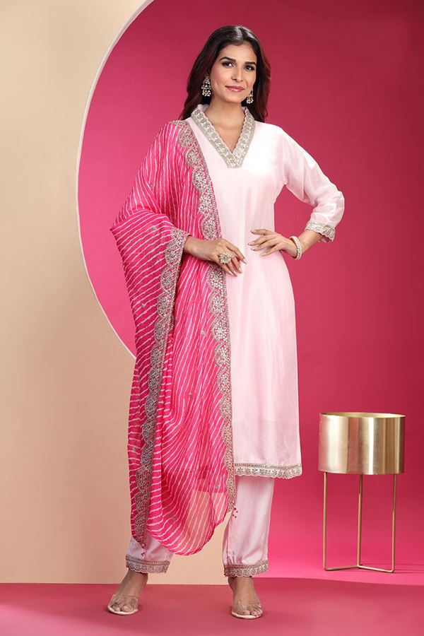 Picture of Mesmerizing Baby Pink Designer Straight Cut Suit for Party