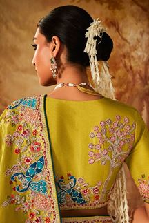 Picture of Flawless Pure Banarasi Kanjivaram Silk Designer Saree for Haldi