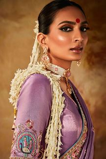 Picture of Smashing Pure Banarasi Kanjivaram Silk Designer Saree for Wedding, Engagement, and Reception