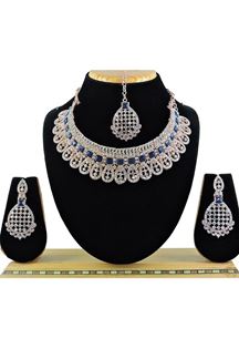 Picture of Aesthetic Designer Necklace Set for Party